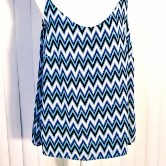 TANK TOP*REVERSIBLE* VALERIE STEVENS*WOMEN SIZE L*SPAGHETTI STRAP*NWOT. - Picture 2 of 5